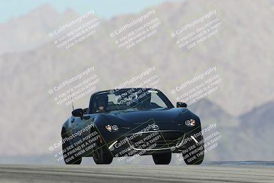 media/Jan-04-2026-SCCA SD (Sun) [[defc442887]]/3-Intermediate 2 group/Session 1 Turn 9/